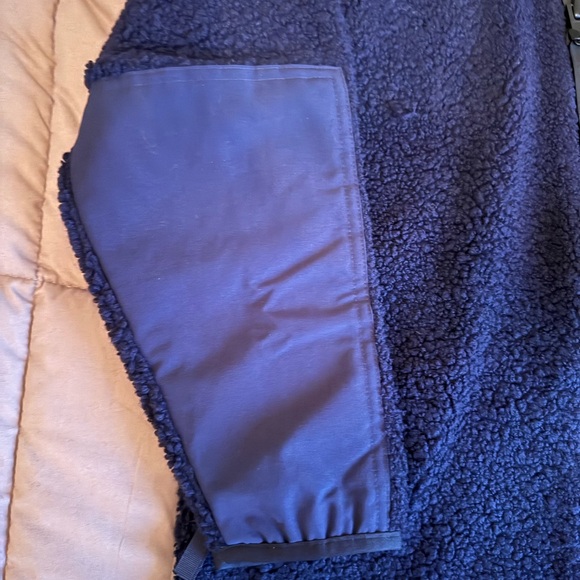 🆕Canada Goose Deacon fleece men Jacket, size XS - Picture 6 of 8